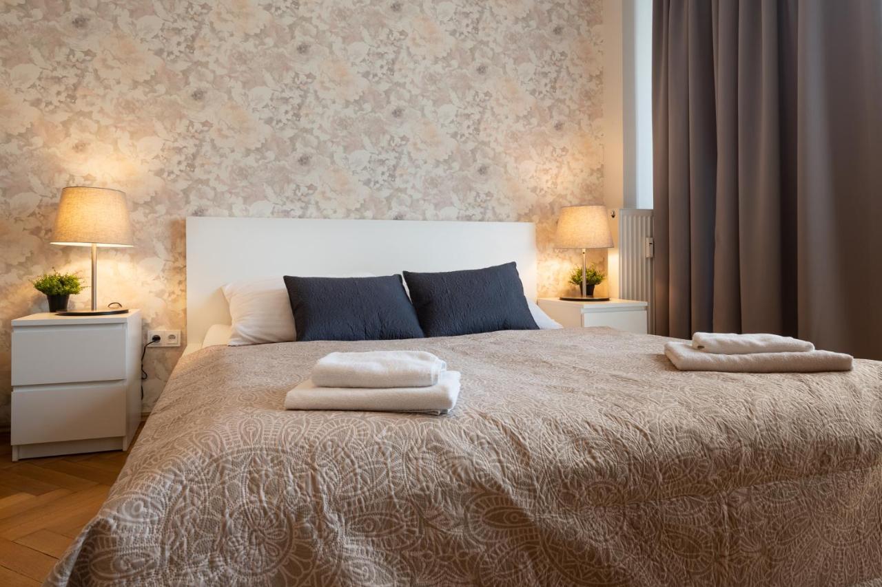 Luxury apartment in prime location Prague Extérieur photo