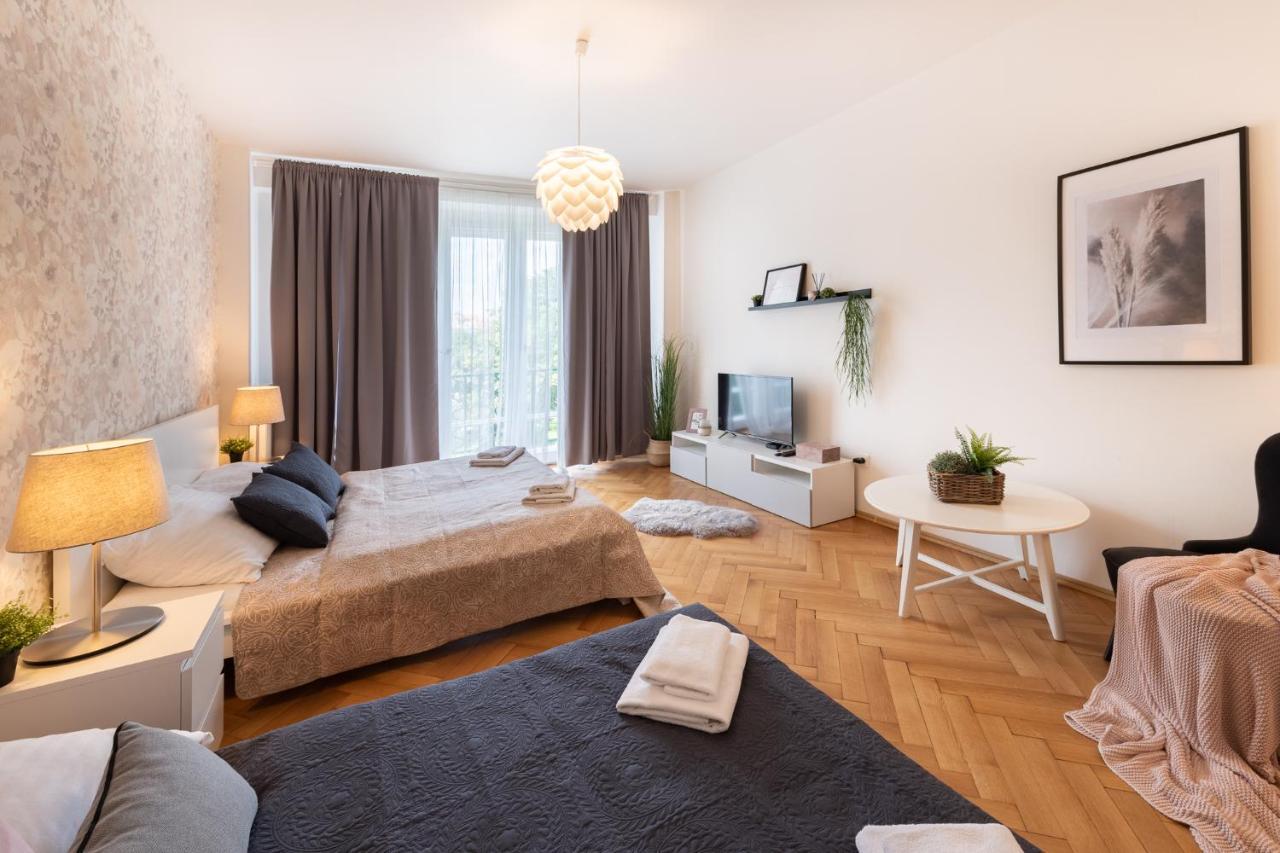 Luxury apartment in prime location Prague Extérieur photo